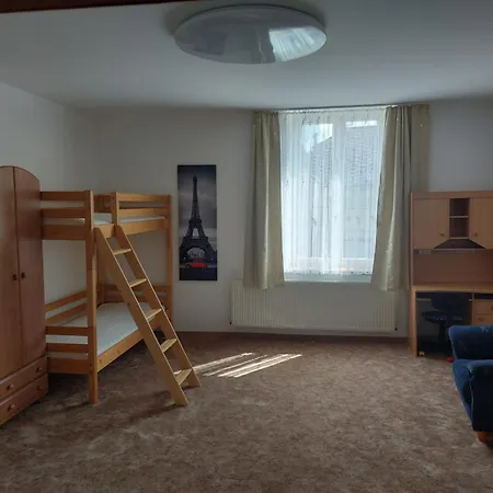 Apartman Nova Cerekev شقة *
