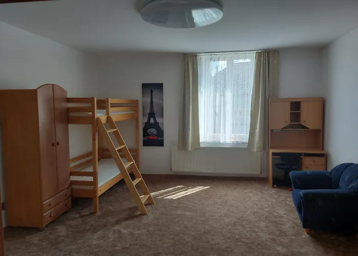 Apartman Nova Cerekev شقة *
