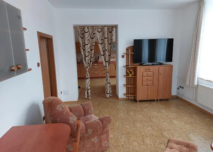 شقة Apartman Nova Cerekev *
